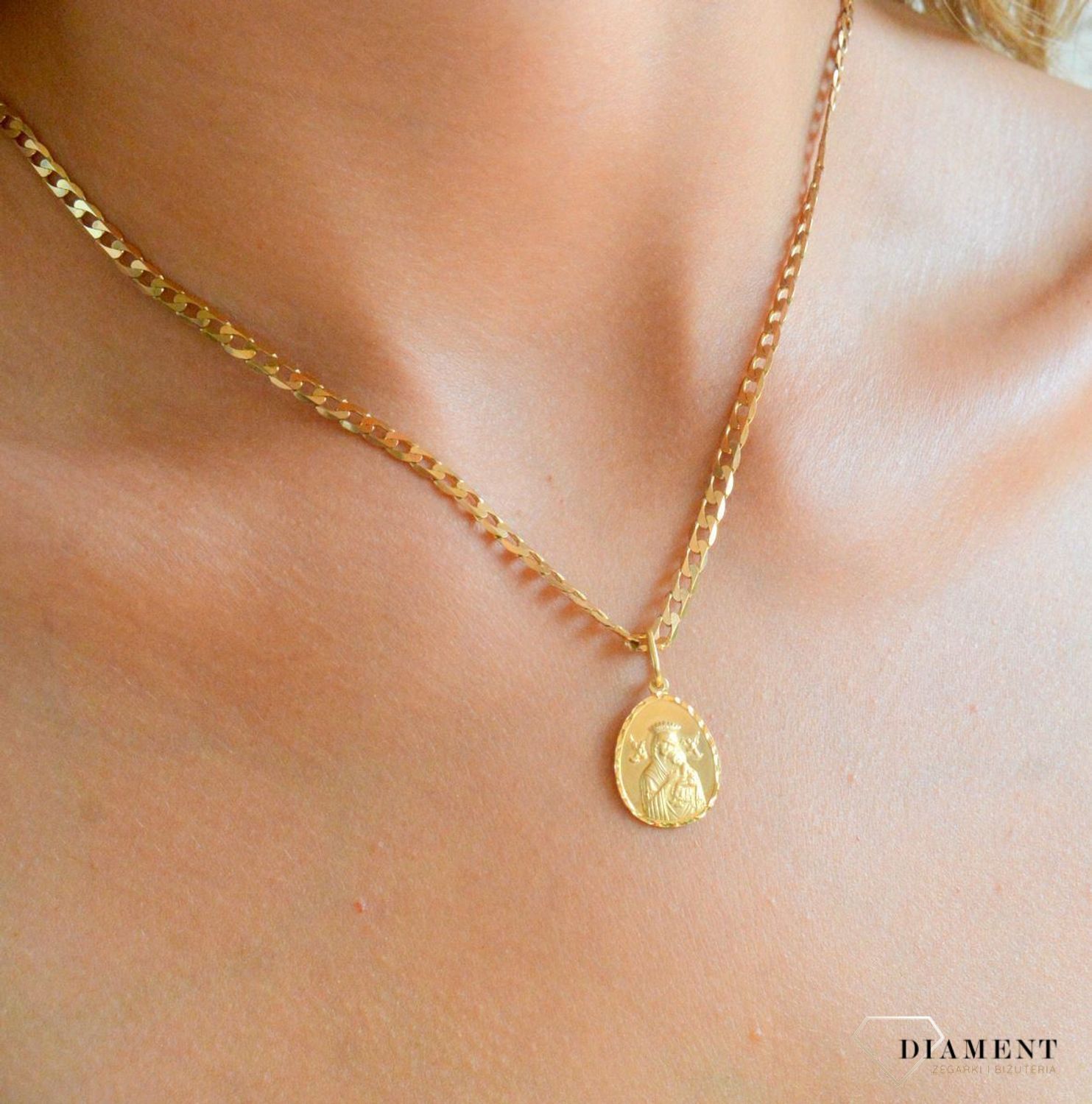 Złota zawieszka 585 medalik Matka Boska Nieustającej Pomocy ZA 4461 585.jpg